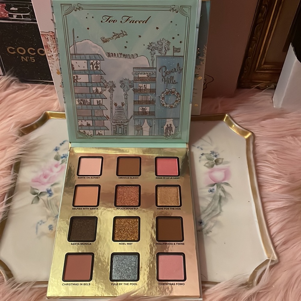 Too Faced Christmas 🎄 In The City Limited Edition Makeup 💄 Collection.NIB.FIRM - Picture 9 of 16